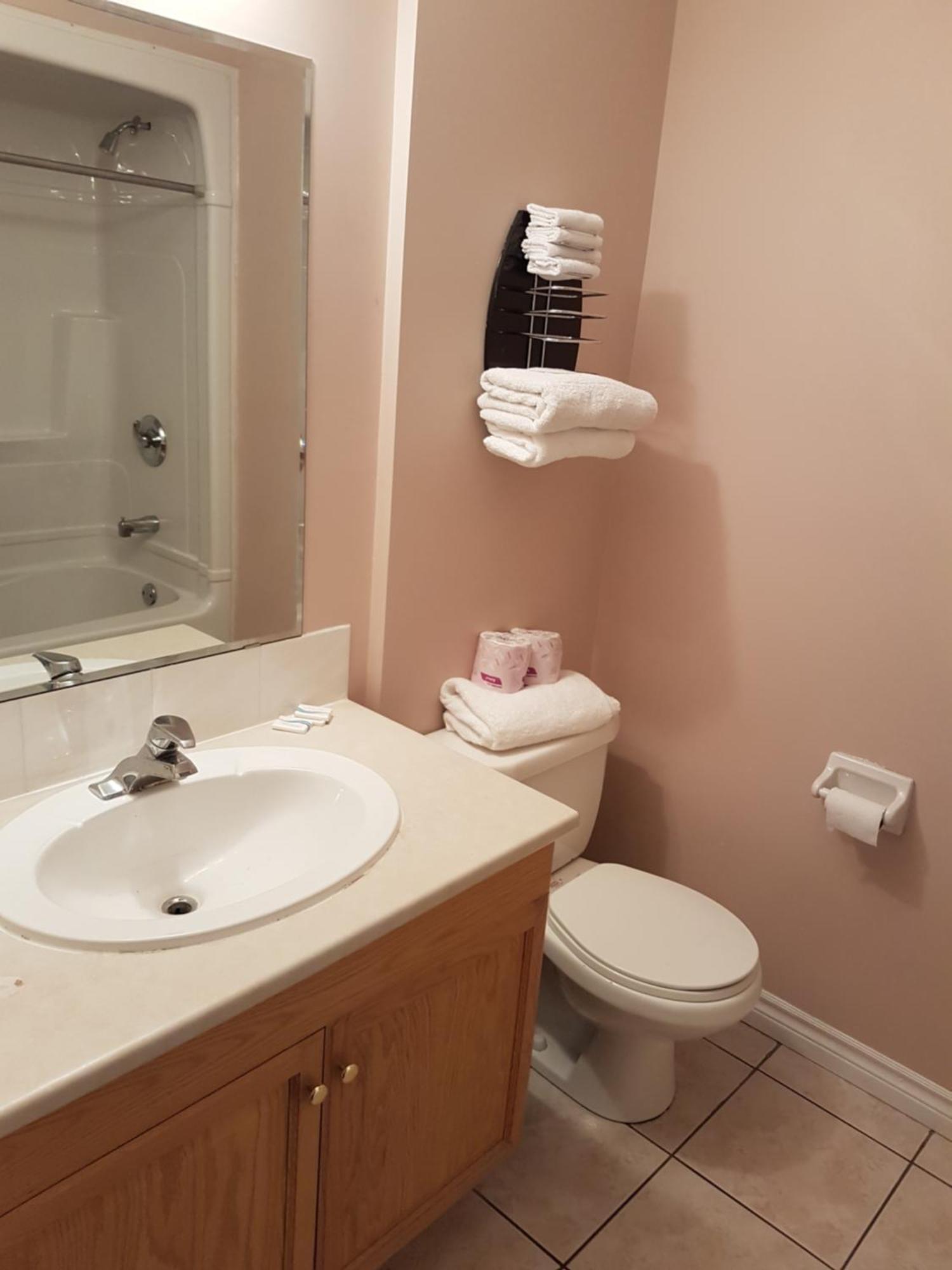Lakeview Resort Motel 와사가비치 객실 사진