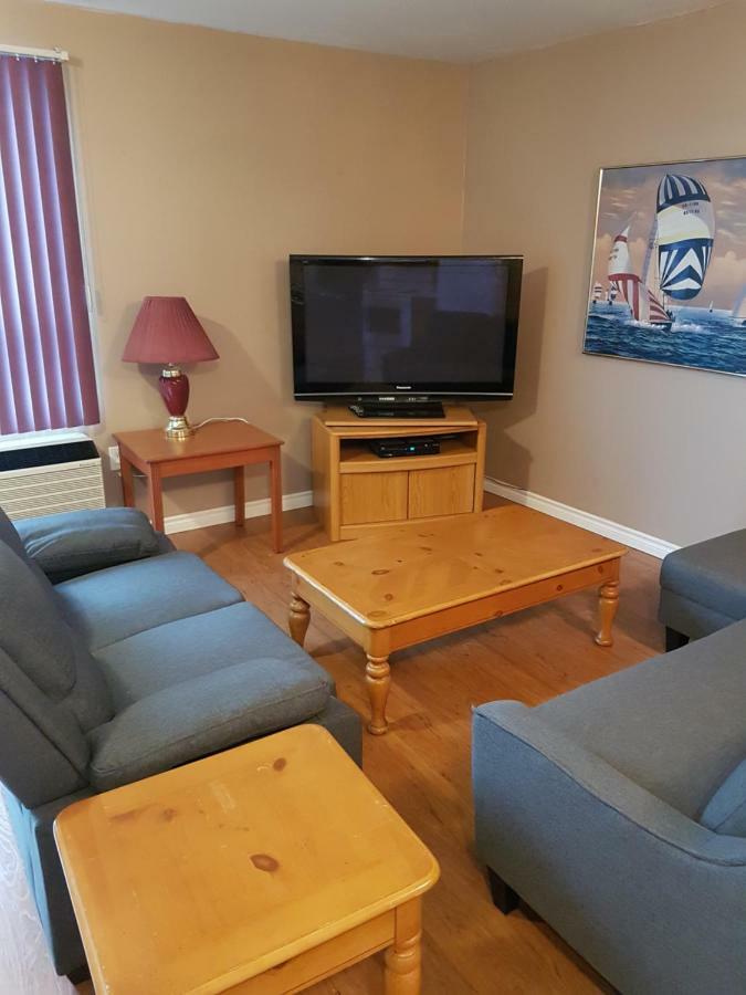 Lakeview Resort Motel 와사가비치 외부 사진